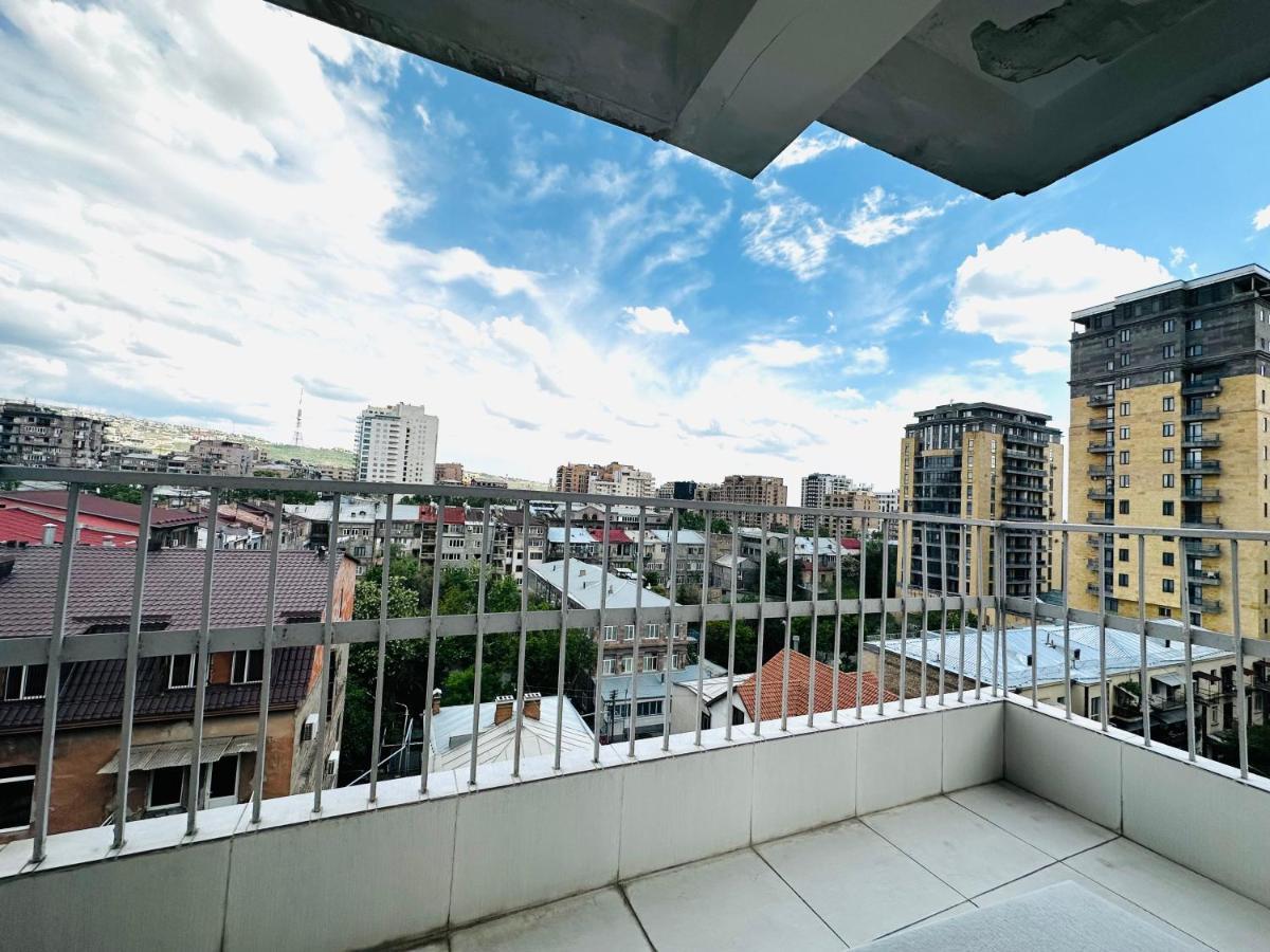 Suite Apartment On Pushkin Street Erivan Dış mekan fotoğraf